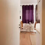 Centar 2 Private With Ensuite And Kitchenette Split